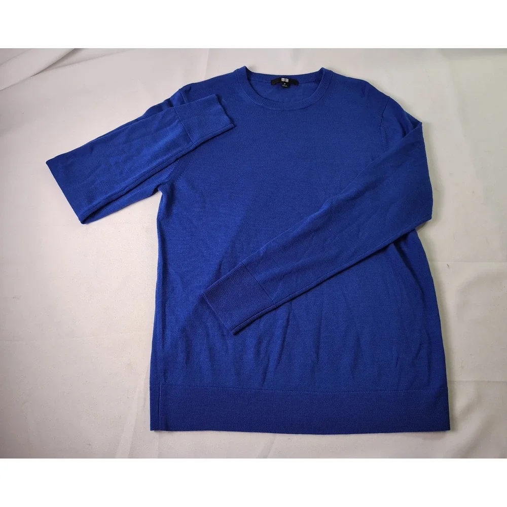 Uniqlo 100% Wool Fine Knit Crewneck Sweater Royal Blue Mens Pullover Classic M